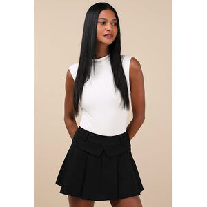 Lulu's Black Pleated Mini Skirt